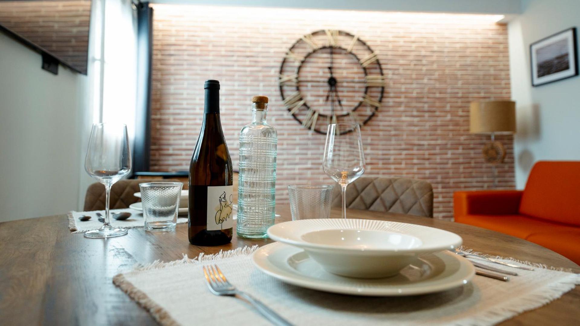 Aparthotel Luz De Gades - Suites Spa Gym - Adults Only Cadiz Exterior photo