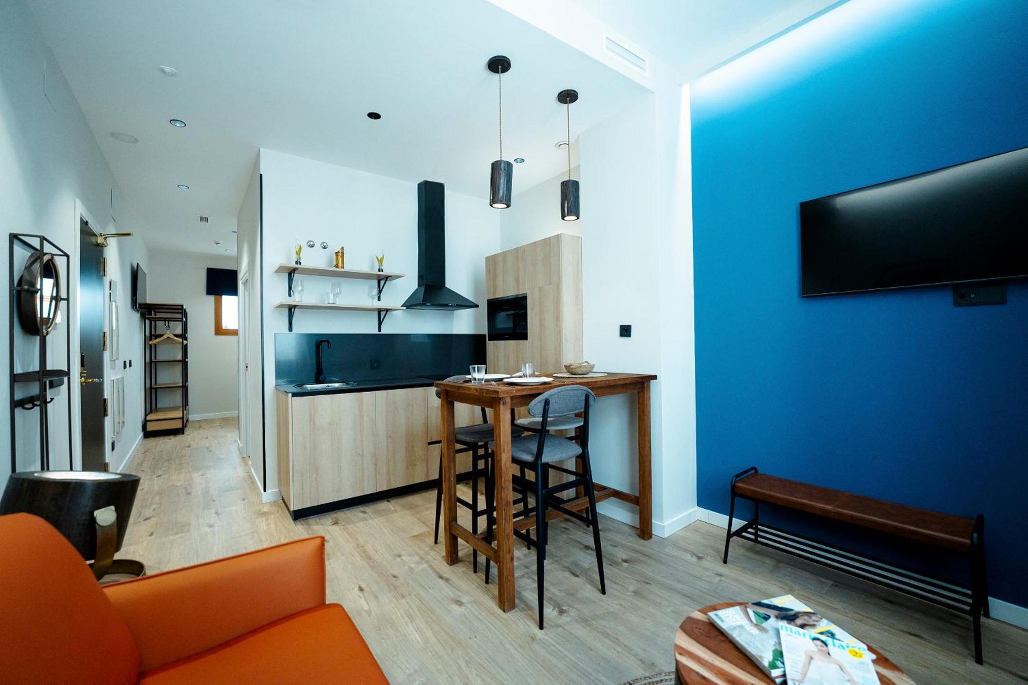 Aparthotel Luz De Gades - Suites Spa Gym - Adults Only Cadiz Exterior photo